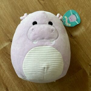 Hanna the hippo squishmallow